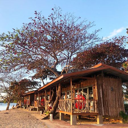 卡索贝克鲁索小屋 Calatagan 外观 照片